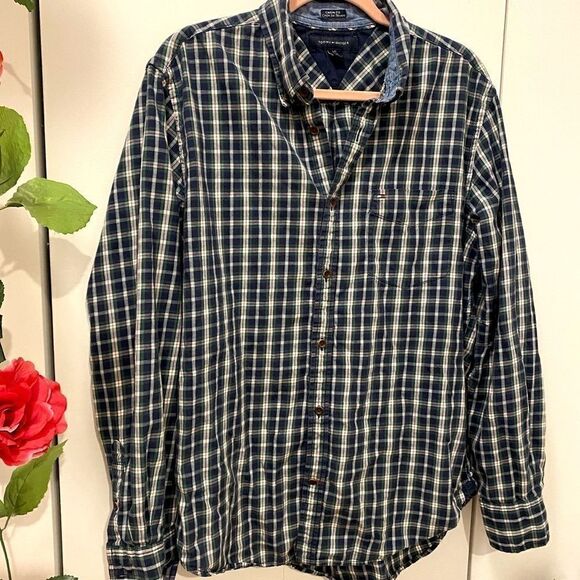 🌷 Tommy Hilfiger🌷Navy Blue Green Red White Plaid Button Down Shirt - Picture 4 of 7